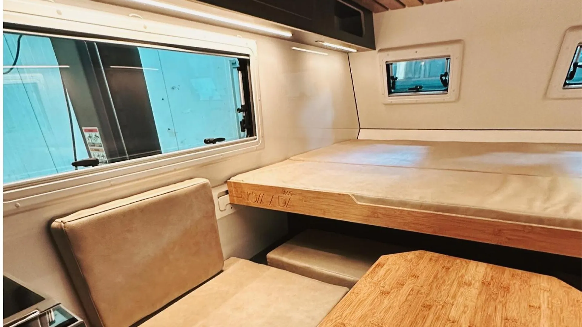 Celula Camper Luxury 4X4 Para 2 Personas Puerto de la Cruz  Spain